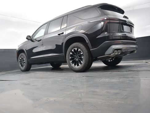 New 2026 Chevrolet Traverse Z71 w/ Driver Confidence Package AWD/4WD image 14