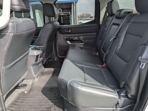 Used 2024 Toyota Tundra Limited image 13