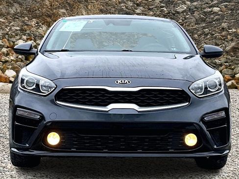 Used 2020 Kia Forte LXS image 3