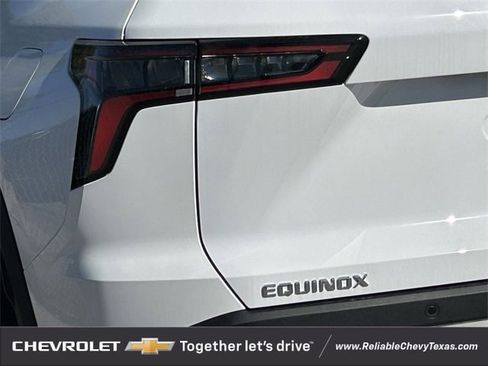 New 2026 Chevrolet Equinox LT w/ Safety and Technology Package image 6