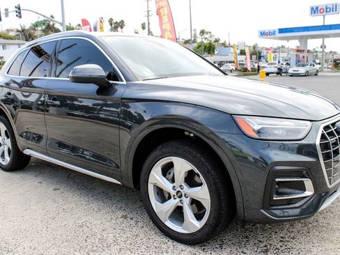 Used 2021 Audi Q5 Premium Plus w/ Premium Plus Package image 7