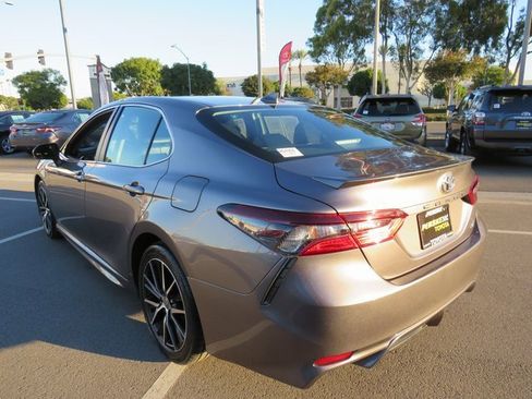Certified 2024 Toyota Camry SE image 8