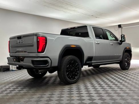 New 2026 GMC Sierra 2500 Denali Ultimate image 10