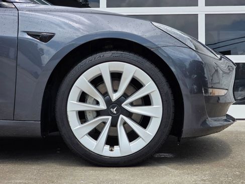 Used 2023 Tesla Model 3 Long Range AWD/4WD image 38