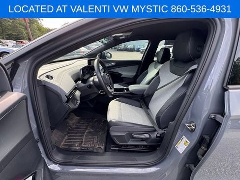 Used 2023 Volkswagen ID.4 Pro RWD image 29