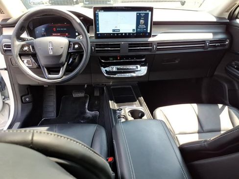 Used 2023 Lincoln Corsair AWD w/ Equipment Group 101A image 13