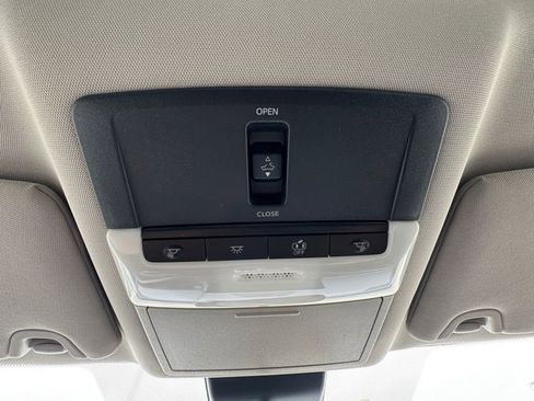 New 2026 Nissan Altima 2.5 SV w/ SV Premium Package FWD image 22