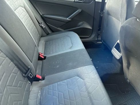 Used 2020 Volkswagen Passat 2.0T S image 8