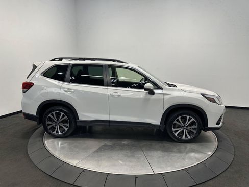 Used 2023 Subaru Forester Limited w/ Popular Package #3 AWD/4WD image 8