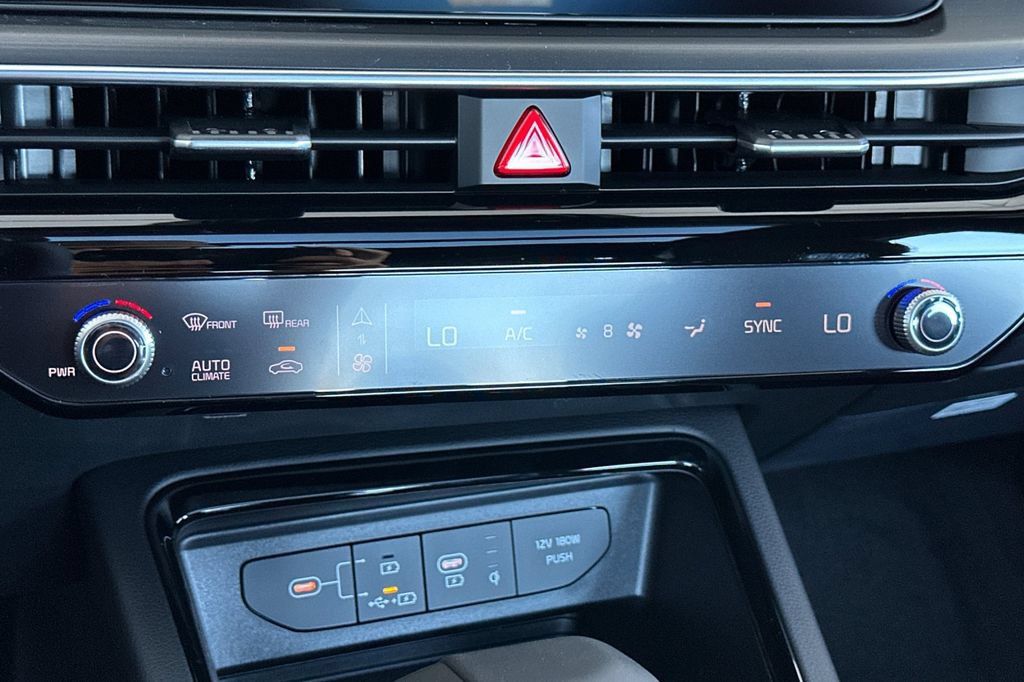 New 2026 Kia K5 GT FWD image 22