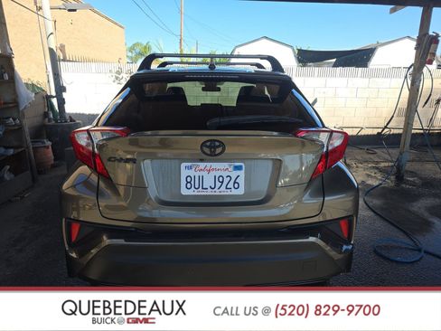 Used 2021 Toyota C-HR LE image 5