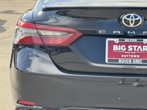Used 2024 Toyota Camry XSE image 11