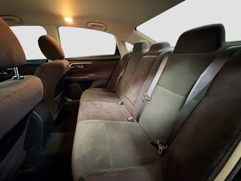 Used 2013 Nissan Altima 2.5 S image 19
