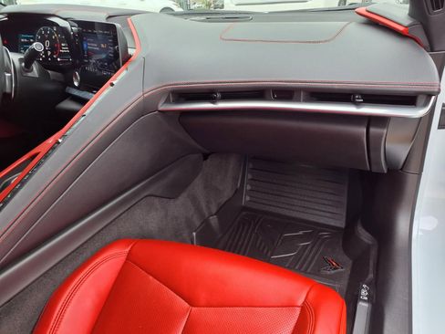 Used 2023 Chevrolet Corvette Stingray Preferred Conv RWD image 7