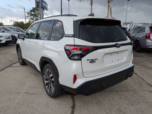 New 2026 Subaru Forester Touring AWD/4WD image 6