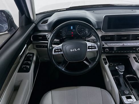 Used 2022 Kia Telluride EX w/ EX Premium Package image 18
