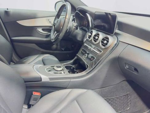 Used 2019 Mercedes-Benz C 300 Sedan image 12