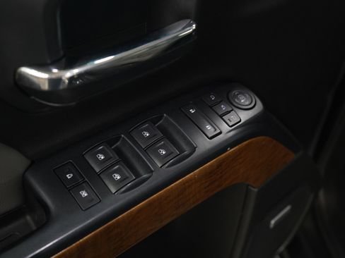 Used 2017 Chevrolet Silverado 1500 LTZ w/ Sport Package image 19