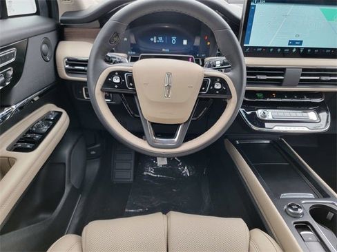 New 2026 Lincoln Corsair Reserve image 30