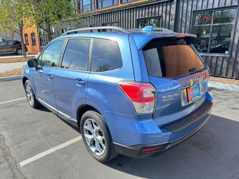 Used 2017 Subaru Forester 2.5i Touring w/ Popular Package #1 AWD/4WD image 3
