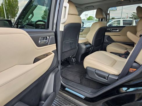 Used 2025 INFINITI QX80 Pure AWD/4WD image 19