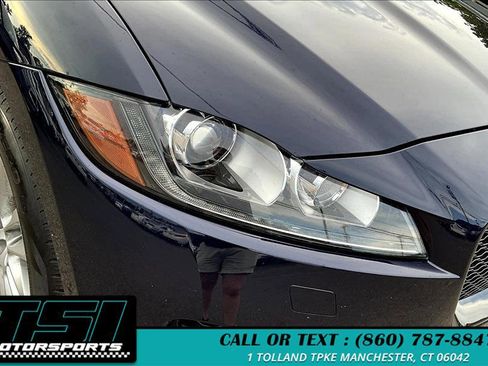 Used 2020 Jaguar F-PACE Prestige image 30