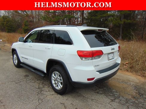 Certified 2018 Jeep Grand Cherokee Laredo image 8