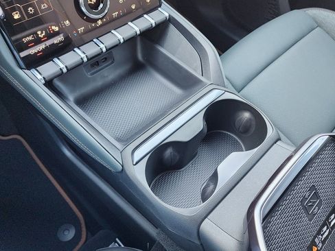 New 2026 GMC Terrain AT4 w/ Convenience Package III image 32