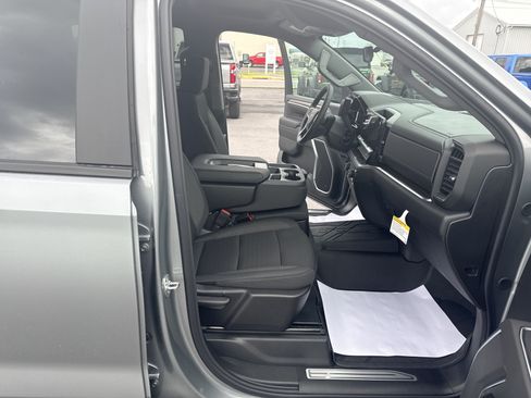 New 2026 Chevrolet Silverado 1500 RST w/ Redline Edition AWD/4WD image 12