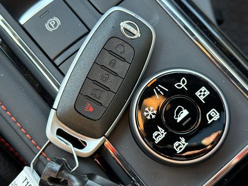 New 2026 Nissan Pathfinder Rock Creek w/ Rock Creek Premium Package image 38