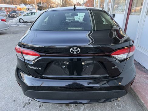 Used 2020 Toyota Corolla LE image 8
