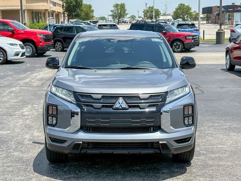 Used 2024 Mitsubishi Outlander Sport AWD image 2