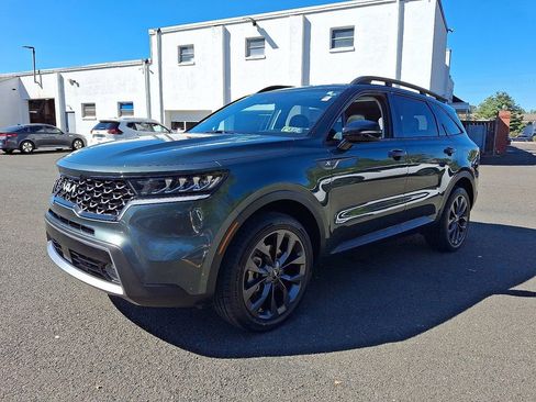 Certified 2022 Kia Sorento X-Line EX image 3