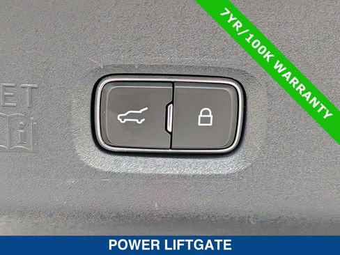 Certified 2025 Ford Expedition Active AWD/4WD image 15