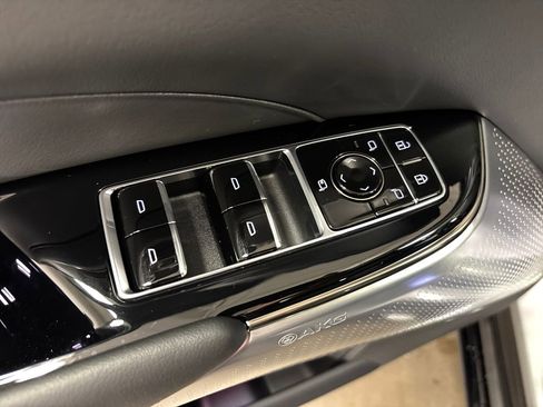 New 2026 Cadillac Lyriq V w/ LPO, Floor Liner Package AWD/4WD image 26