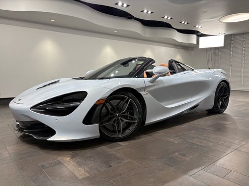 Used 2020 McLaren 720S Luxury image 1