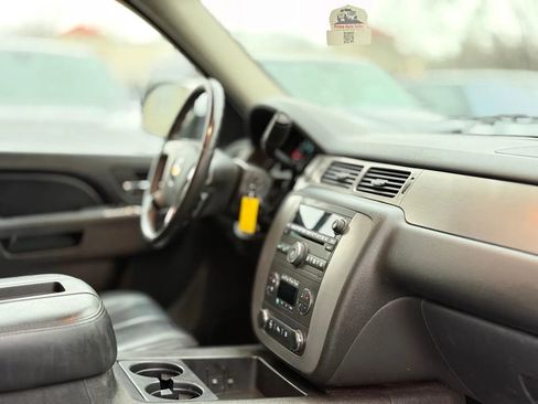 Used 2011 Chevrolet Tahoe LT w/ Luxury Package image 24