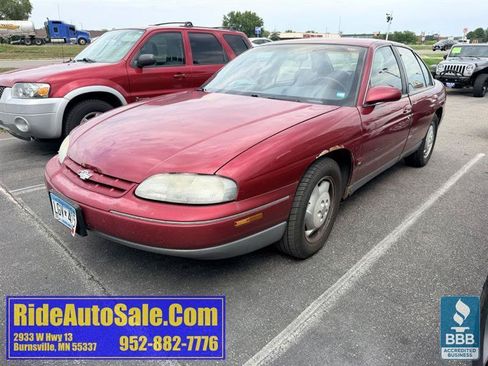 Used 1995 Chevrolet Lumina LS FWD image 1