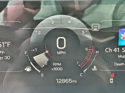 Certified 2025 GMC Yukon Denali image 12