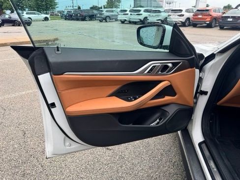 Used 2025 BMW i4 xDrive40i w/ Parking Assistance Package AWD/4WD image 22