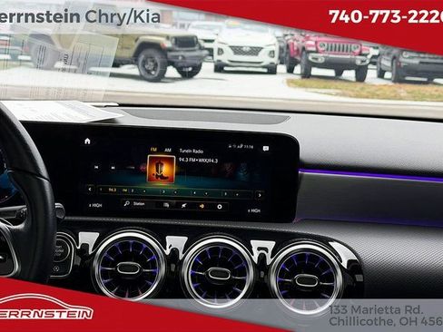 Used 2022 Mercedes-Benz A 220 4MATIC image 9