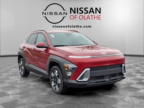 Used 2025 Hyundai Kona SEL image 30