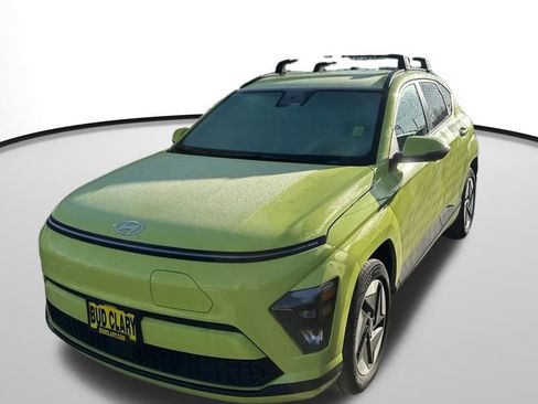 Used 2025 Hyundai Kona SEL image 1