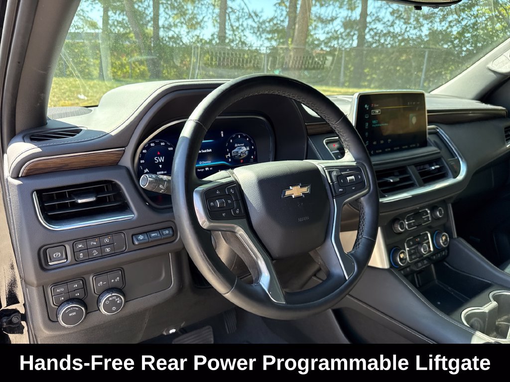 Used 2024 Chevrolet Tahoe Premier w/ Premium Package 2 AWD/4WD image 15