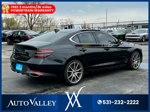Used 2025 Genesis G70 2.5T RWD image 7