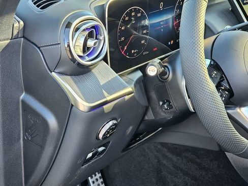 New 2026 Mercedes-Benz GLC 300 4MATIC image 15