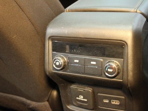 Used 2020 GMC Acadia AT4 image 15