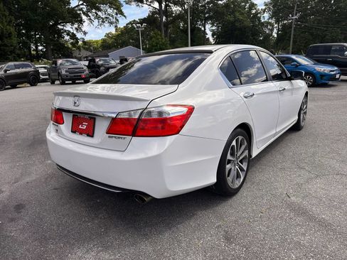 Used 2013 Honda Accord Sport image 3