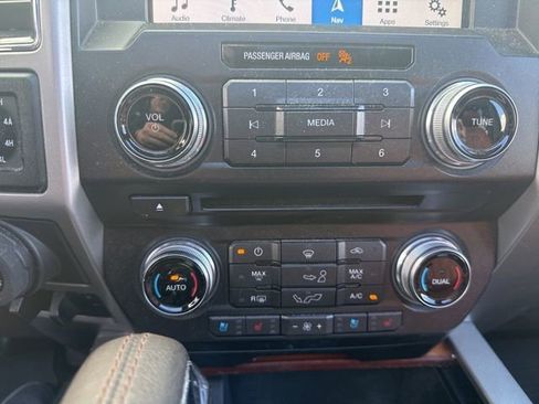 Used 2018 Ford F150 King Ranch w/ Equipment Group 601A Luxury image 27