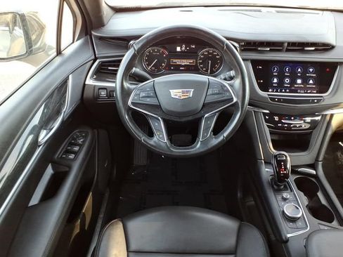 Used 2022 Cadillac XT5 Premium Luxury FWD image 18